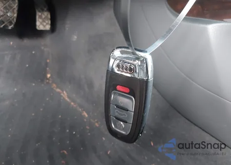 2015 Audi A4 2.0T Premium z USA, uszkodzony, nr VIN WAUBFAFL2FN040474